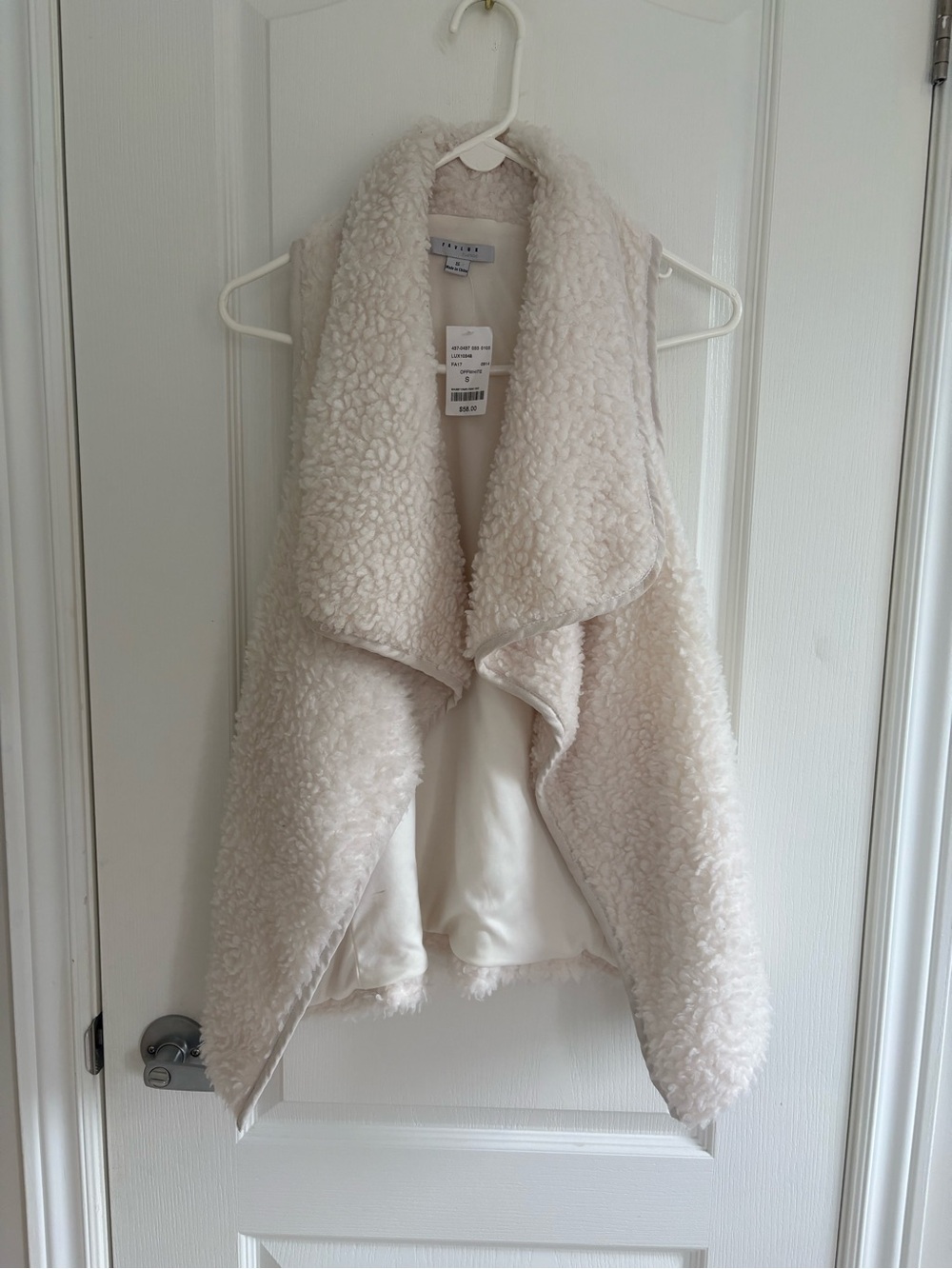 FAVLUX Cream Faux Shearling Drape Vest